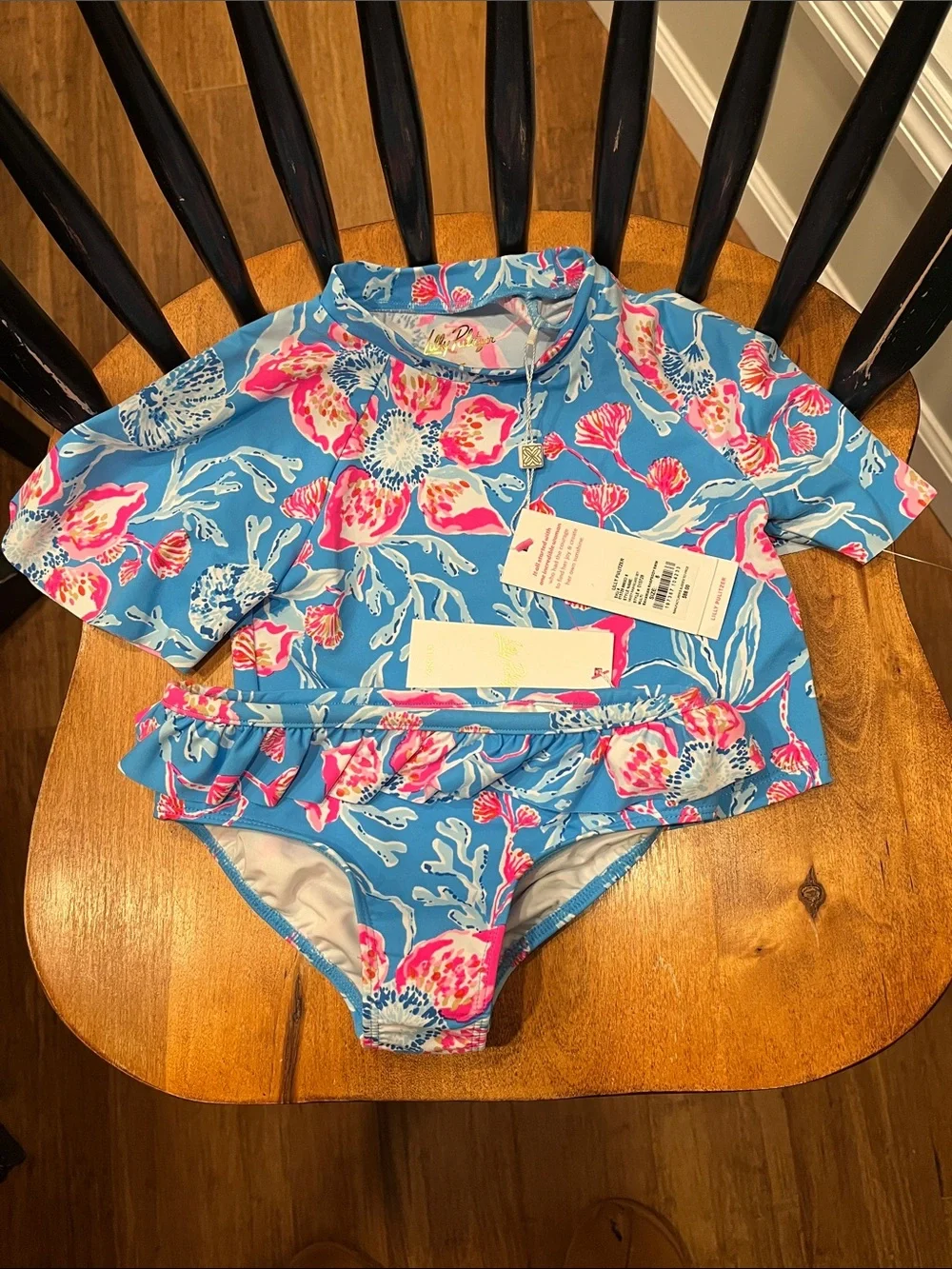 NWT Lilly Pulitzer Bahamian Rhapsody Short-Sleeve Rashguard Bikini Set